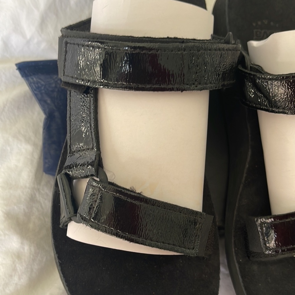 Teva Sandals Very Soft And Confortable - image 5